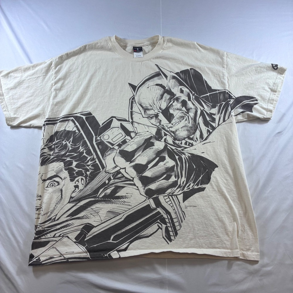 Vintage 2006 DC Comics Batman Robin AOP T-Shirt Hanes Beefy-T Cream Mens 2XL